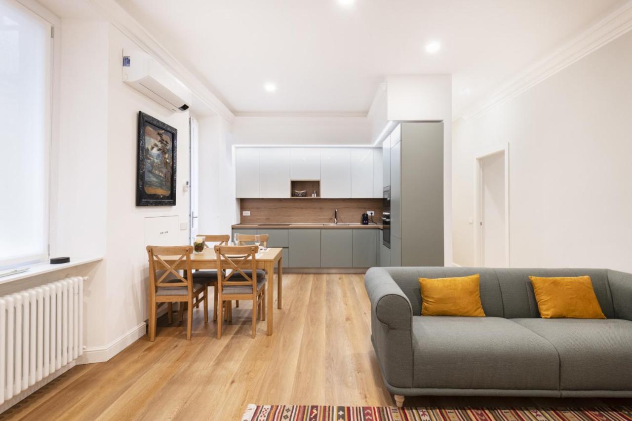 Easylife - Confortevola Dimora In Porta Venezia Милан Экстерьер фото